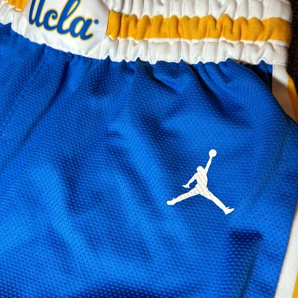 UCLA x Jordan Away Basketball Shorts - Blue/Yellow/White - Medium - Picture 2 of 3